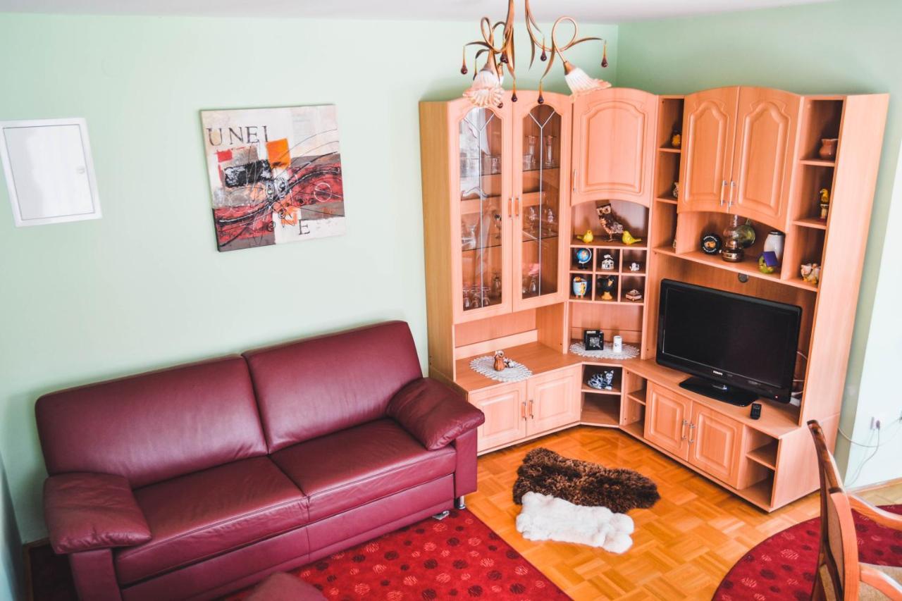 Apartmaji Krebs Mezica Ngoại thất bức ảnh